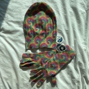 Tie dye hat and glove set